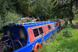 UK, Oxfordshire, OXFORD, Oxford Canal, canalside and houseboat, UK13163JPL
