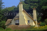 UK, Somerset, SELWORTHY, countryside thatched roof cottage, UK5552JPL