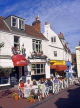 UK, Sussex, BRIGHTON, The Lanes, cafe scene, BRG142JPL