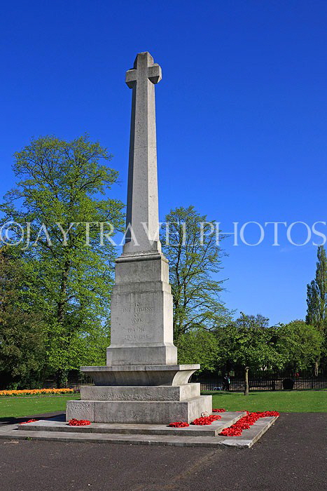 UK, Yorkshire, YORK, War Memorial Gardens, UK9875JPL