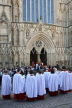 UK, Yorkshire, YORK, York Minster, Sunday Easter parade, clergy and congregation, UK3269JPL