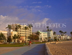 USA, Florida, MIAMI, South Beach, Art Deco area and beach, MIA660JPL