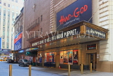 USA, New York, MANHATTAN, Broadway, Booth Theater, Hand to God play, US4649JPL