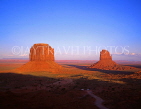 USA, Utah, MONUMENT VALLEY, desert landscape, US109JPL