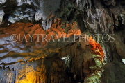 VIETNAM, Halong Bay, Bo Hon Island, Sung Sot Caves, VT1933JPL