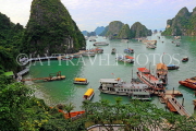 VIETNAM, Halong Bay, Bo Hon Island, Sung Sot Caves, harbour view, VT1913JPL