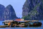 VIETNAM, Halong Bay, floating homes and boats, VT501JPL