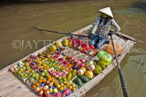 VIETNAM, Mekong Delta, floating market, fruit and vegetable seller in boat, VT708JPLA