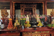Vietnam, HANOI, Hoan Keim Lake, Ngoc Son Temple, shrine room, VT1591JPL