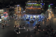 Vietnam, HANOI, Hoan Kiem Lake area, restaurants by roundabout, night view, VT1573JPL