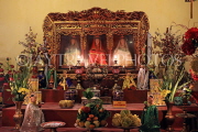 Vietnam, HANOI, Old Quarter, Bach Ma Temple, shrine statues, VT1417JPL