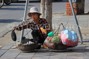 Vietnam, HANOI, Old Quarter, Street Vendor, VT1150JPL