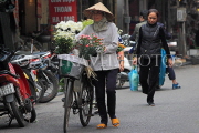Vietnam, HANOI, Old Quarter, Street Vendor, flower seller, VT1508JPL