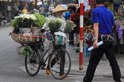 Vietnam, HANOI, Old Quarter, Street Vendor, flower seller, VT1509JPL