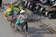 Vietnam, HANOI, Old Quarter, Street Vendor, flower seller, VT1510JPL