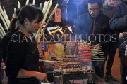 Vietnam, HANOI, Old Quarter, Weekend Night Market, food stalls, VT919JPL