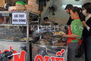 Vietnam, HANOI, Old Quarter, street food stall, VT1423JPL