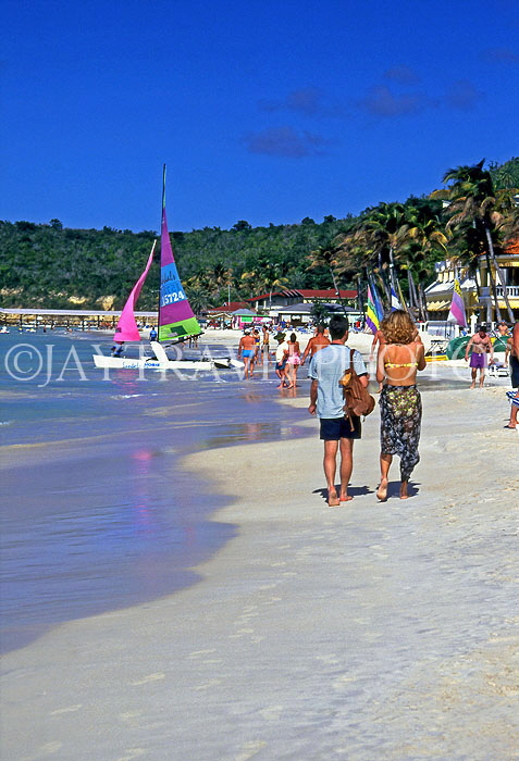 ANTIGUA, Dickinson Bay, beach and holidaymakers, ANT764JPL