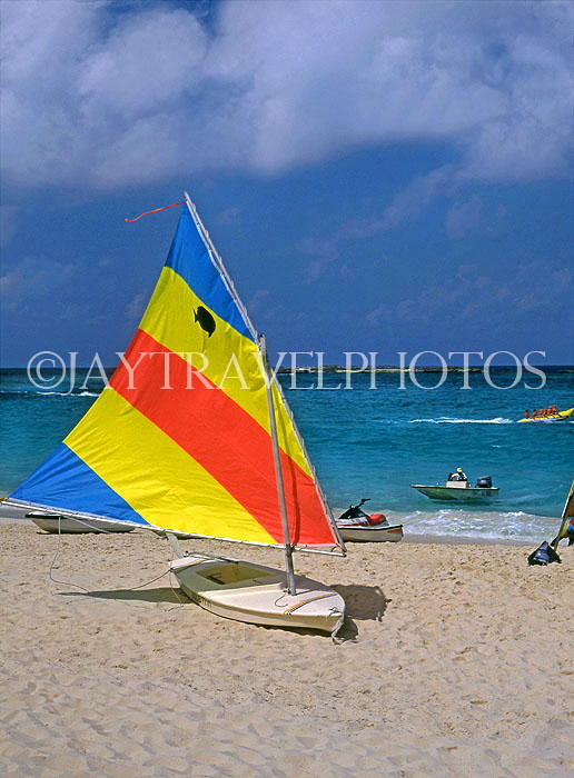 BAHAMAS, New Providence Island, Cable Beach, sailboat, BAH404JPL