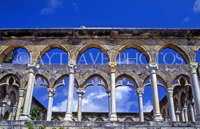 BAHAMAS, Paradise Island, Versailles Gardens cloisters, BAH209JPL
