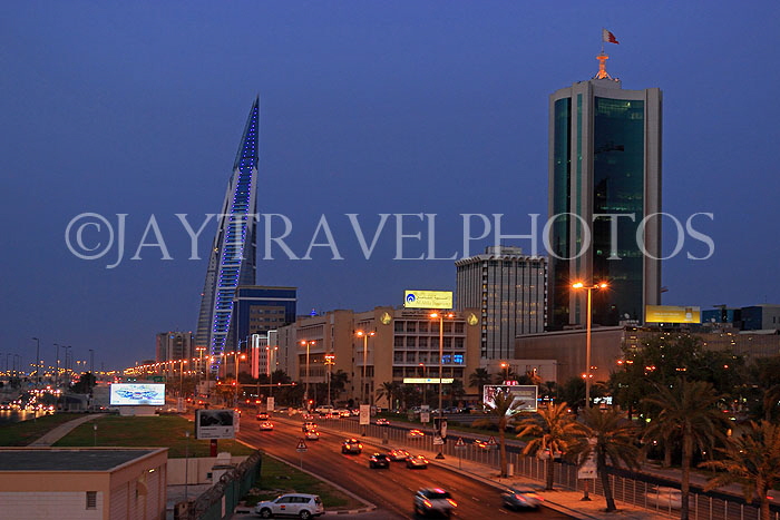 BAHRAIN, Manama, Bahrain World Trade Centre, night view, King Faisal Highway, BHR720JPL