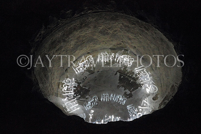 BAHRAIN, Manama, Karababad, Bahrain Fort (Qal'at al Bahrain), deep well, BHR646JPL