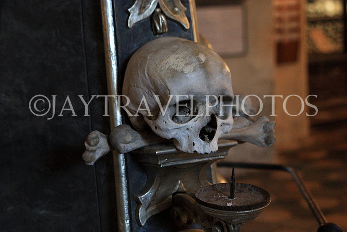 Czech Rep, Kutna Hora, Sedlec Ossuary (Bone Church), CZ948JPL