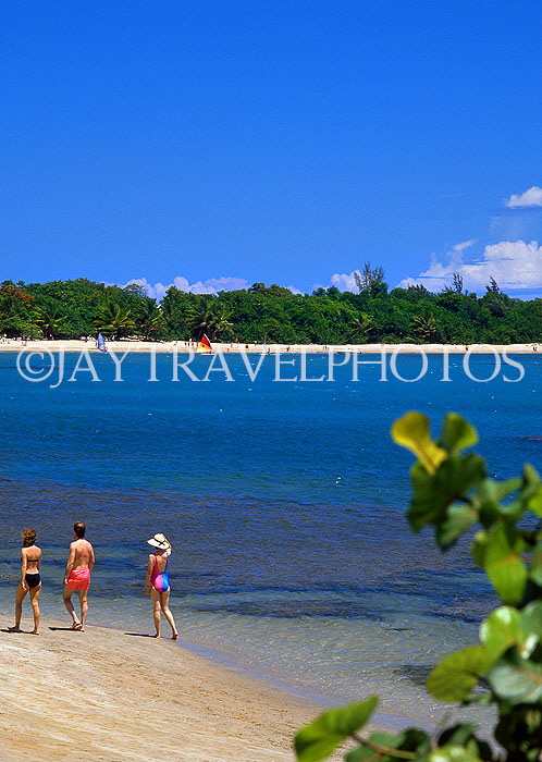 DOMINICAN REPUBLIC, North Coast, Playa Dorada beach and seascape, DR397JPL