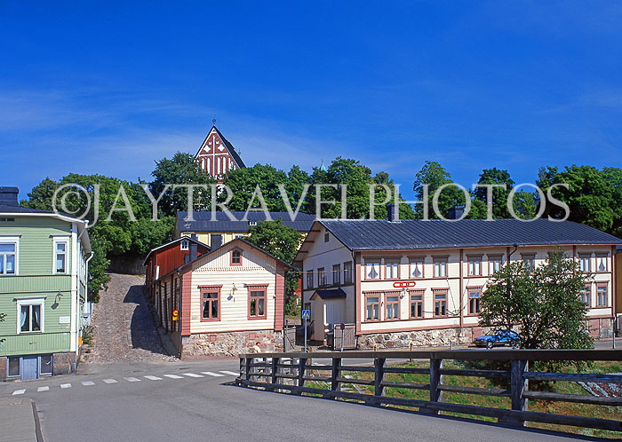 FINLAND, Porvoo, village street and houses, FIN770JPL
