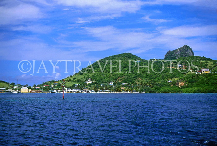 Grenadines, UNION ISLAND, view from sea, CAR100JPL
