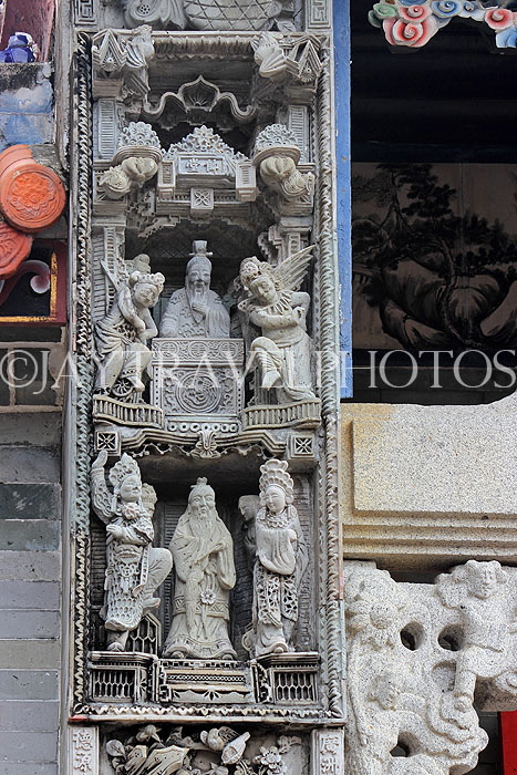 HONG KONG, Cheung Chau island, Pak Tai Temple, intricate carvings on wall, HK1505JPL