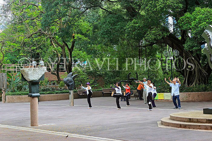 HONG KONG, Kowloon, Kowloon Park, Sculpture Walk, people practicing Tai Chi, HK1677JPL