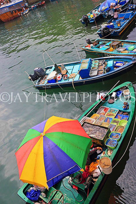HONG KONG, Sai Kung, waterfront, boats selling live seafood, HK1444JPL