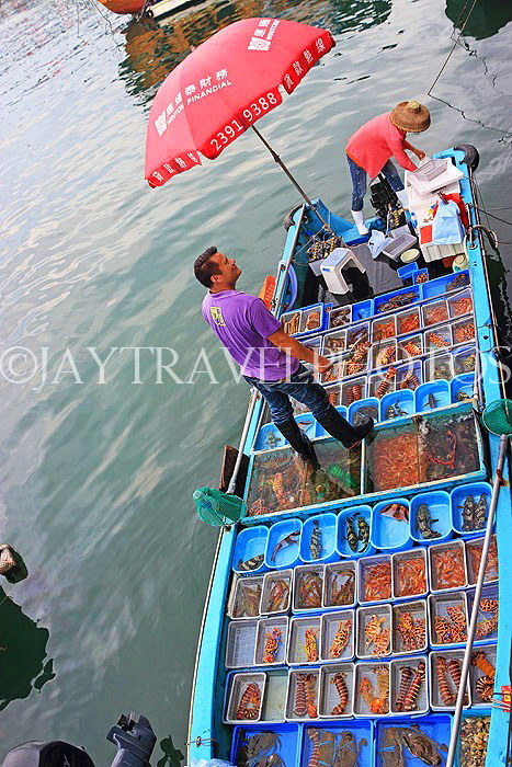 HONG KONG, Sai Kung, waterfront, boats selling live seafood, HK1447JPL
