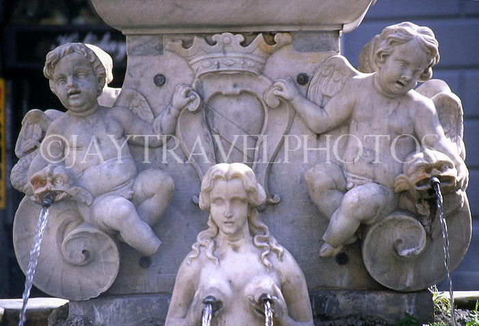 ITALY, Campania, Amalfi Coast, AMALFI, St Andrews Fountain sculptures, ITL676JPLDO