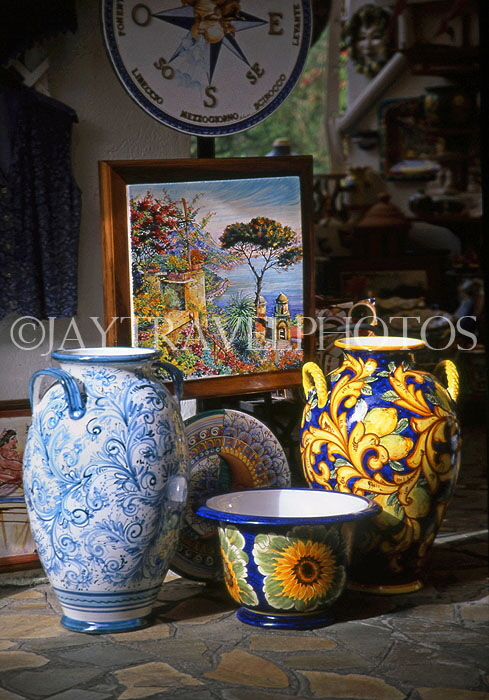 ITALY, Campania, Amalfi Coast, POSITANO, large pottery (for sale), ITL1178JPL