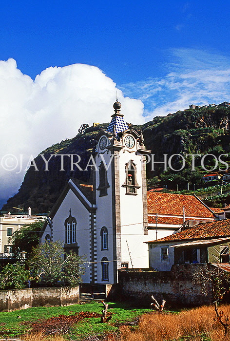 MADEIRA, Ribeira Brava, 16th century Chapel, MAD229JPL