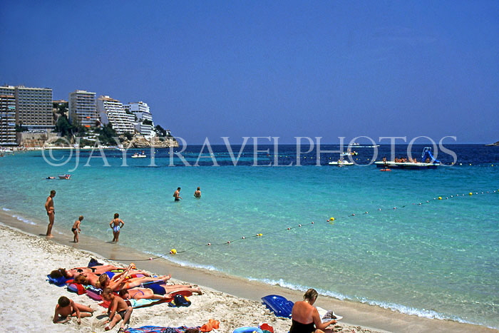 MALLORCA, Magalluf, beach and sunbathers, MAL119JPL