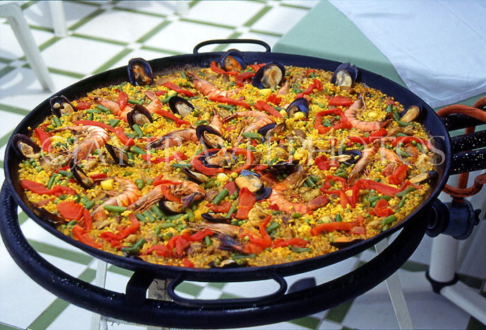 SPAIN, Andalucia, SEVILLE, seafood Paella dish, SPN1112JPL