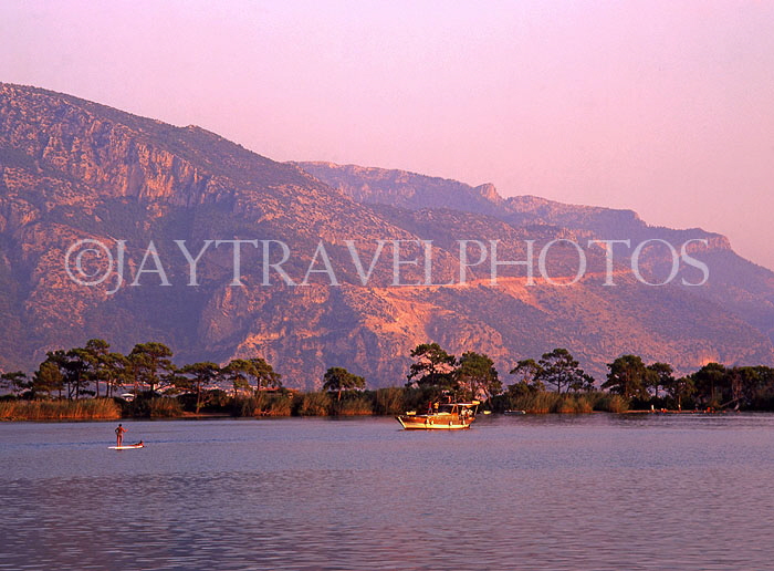 TURKEY, Fethiye area, Olu Deniz lagoon, TUR360JPL