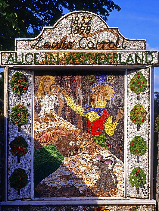UK, Derbyshire, Youlgreave, Well Dressing, 'Alice In Wonderland', Greaves Lane well, UK9721JPL