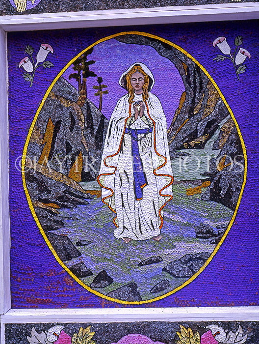 UK, Derbyshire, Youlgreave, Well Dressing, centre panel 'Our Lady of Lourdes', bank top well, UK9725JPL