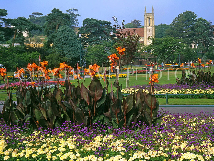 UK, Dorset, BOURNEMOUTH, The Lower Gardens, DOR744JPL