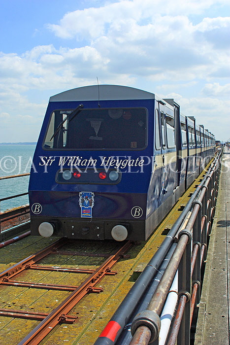 UK, Essex, Southend-On-Sea, Southend Pier, and train, UK6887JPL