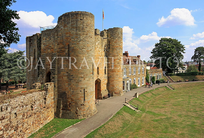 UK, Kent, TONBRIDGE, Tonbridge Castle, UK13217JPL