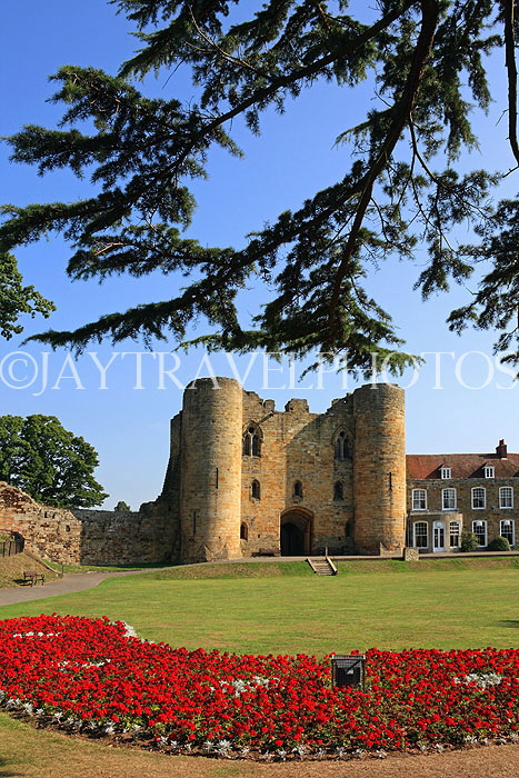 UK, Kent, TONBRIDGE, Tonbridge Castle, and grounds, UK13258JPL