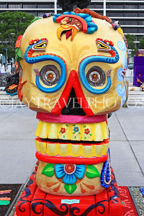 USA, California, Los Angeles, Day of the Dead celebration, Grand Skulls on display, US4904JPL