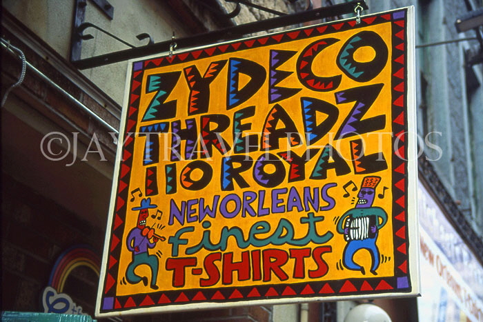 USA, Louisiana, NEW ORLEANS, French Quarter, shop sign, LOU251JPL